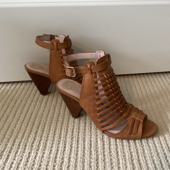 Vince Camuto  ‘Effel’ Sandal - Picture 4 of 5